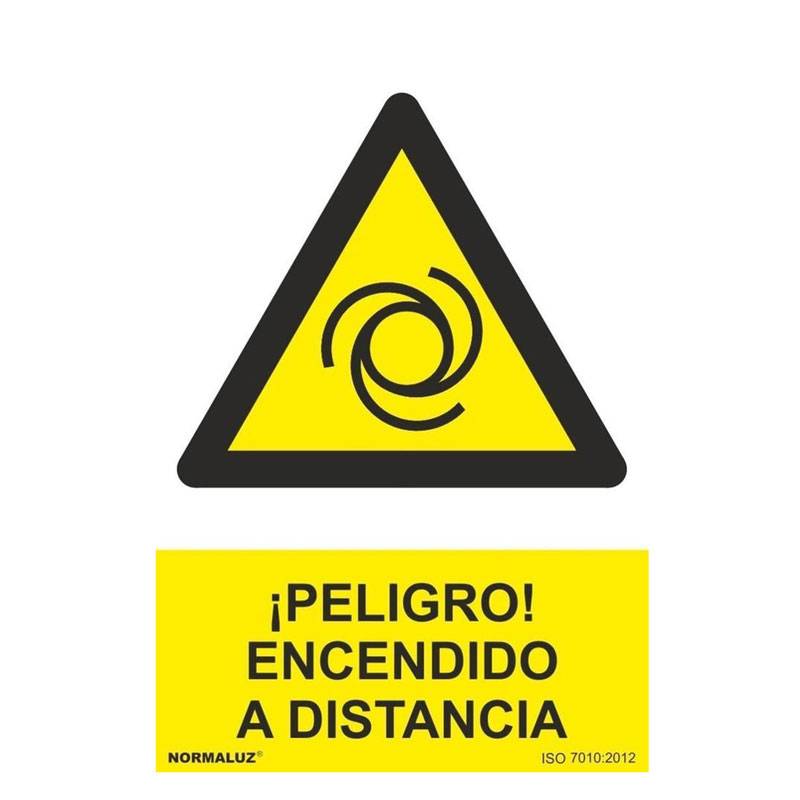 RD30069 NORMALUZ - SEÑAL PELIGRO ENCENDIDO A DISTANCIA PVC 0,7mm 210X300mm