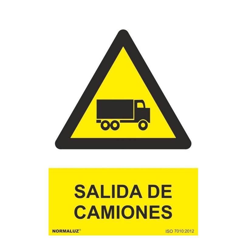 RD30023 NORMALUZ - SEÑAL PELIGRO SALIDA DE CAMIONES PVC 0,7mm 210X300mm