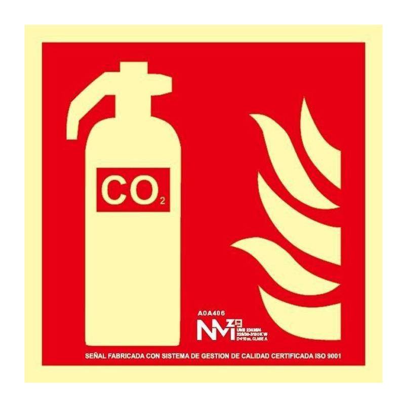 B00A106 NORMALUZ - SEÑAL EXTINTOR CO2 PVC 0,7mm Clase B 210X210mm