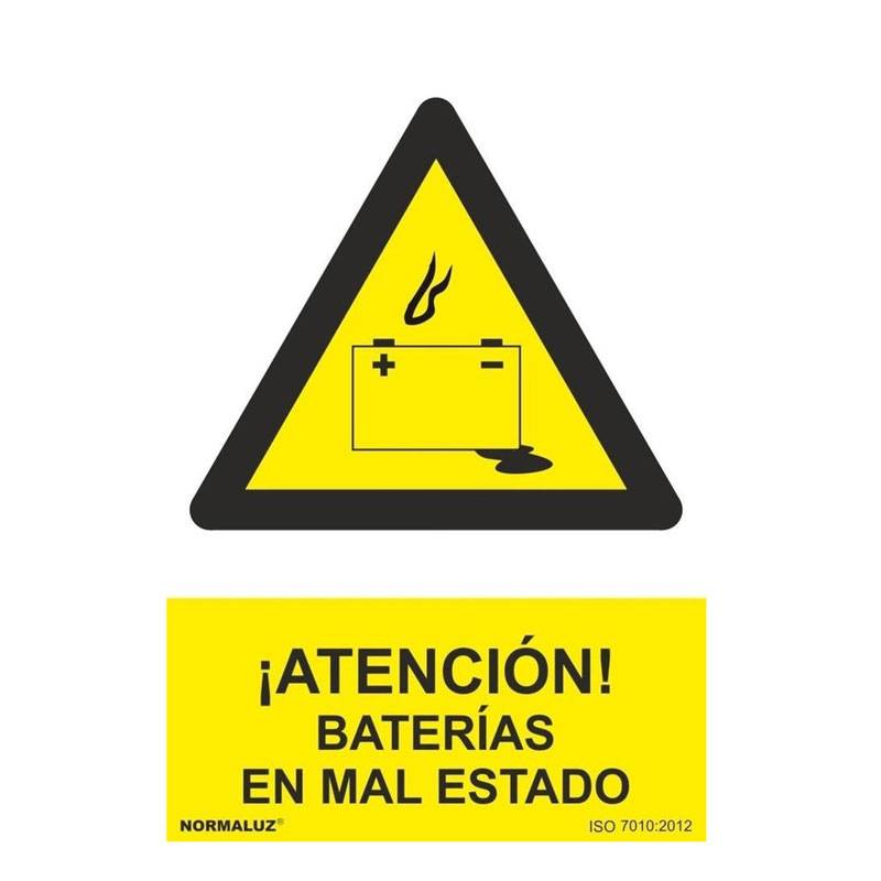RD30045 NORMALUZ - SEÑAL PELIGRO BATERIAS EN MAL ESTADO PVC 0,7mm 210X300mm